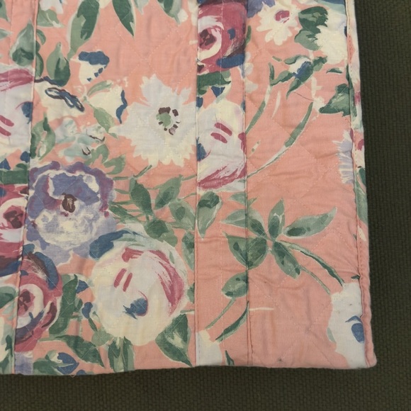 Vintage Quilted Floral Tote Bag - Picture 14 of 16